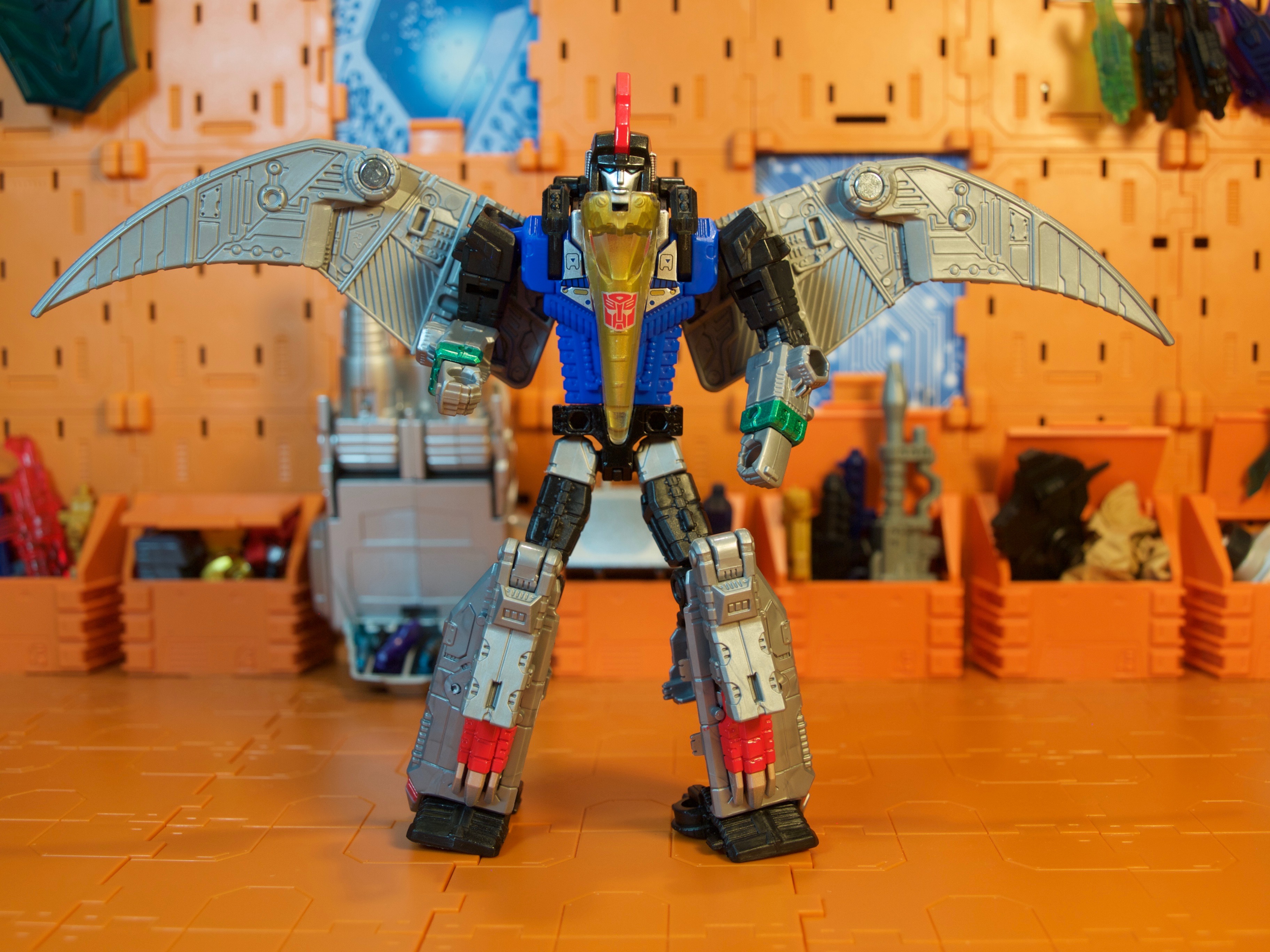 Swoop robot mode wings