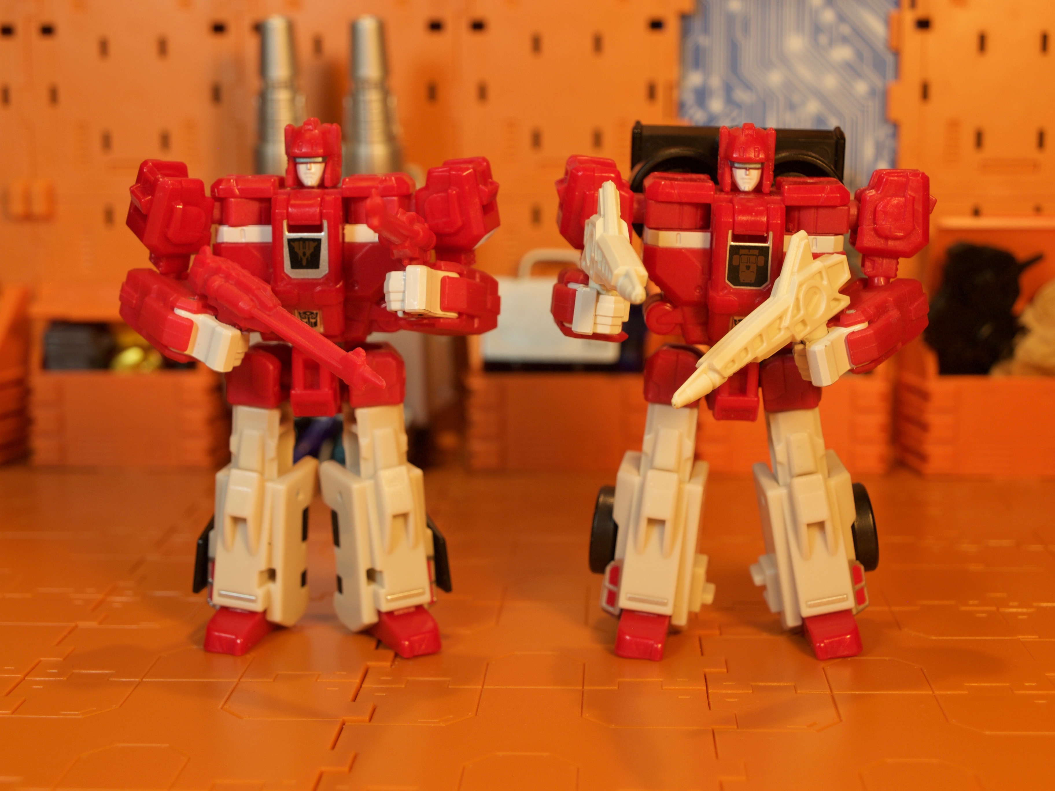 Autobot Clones with weapons robot mode
