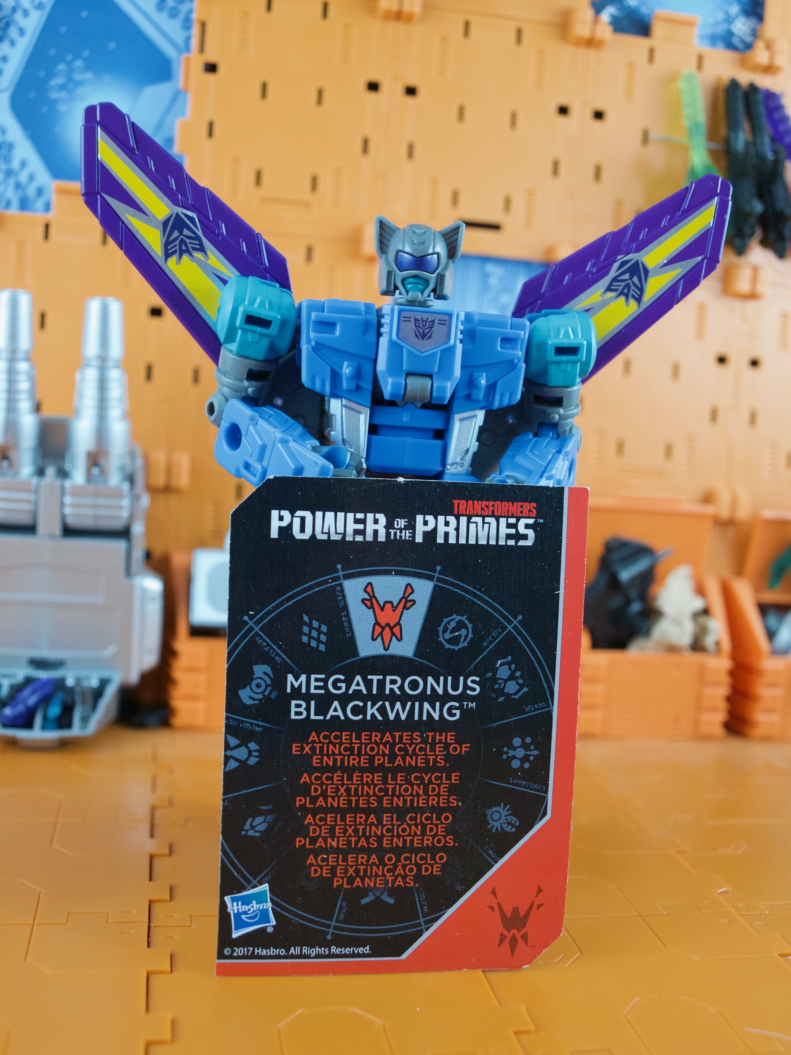 Megatronus Blackwing: Accelerates the extinction cycle of entire planets.