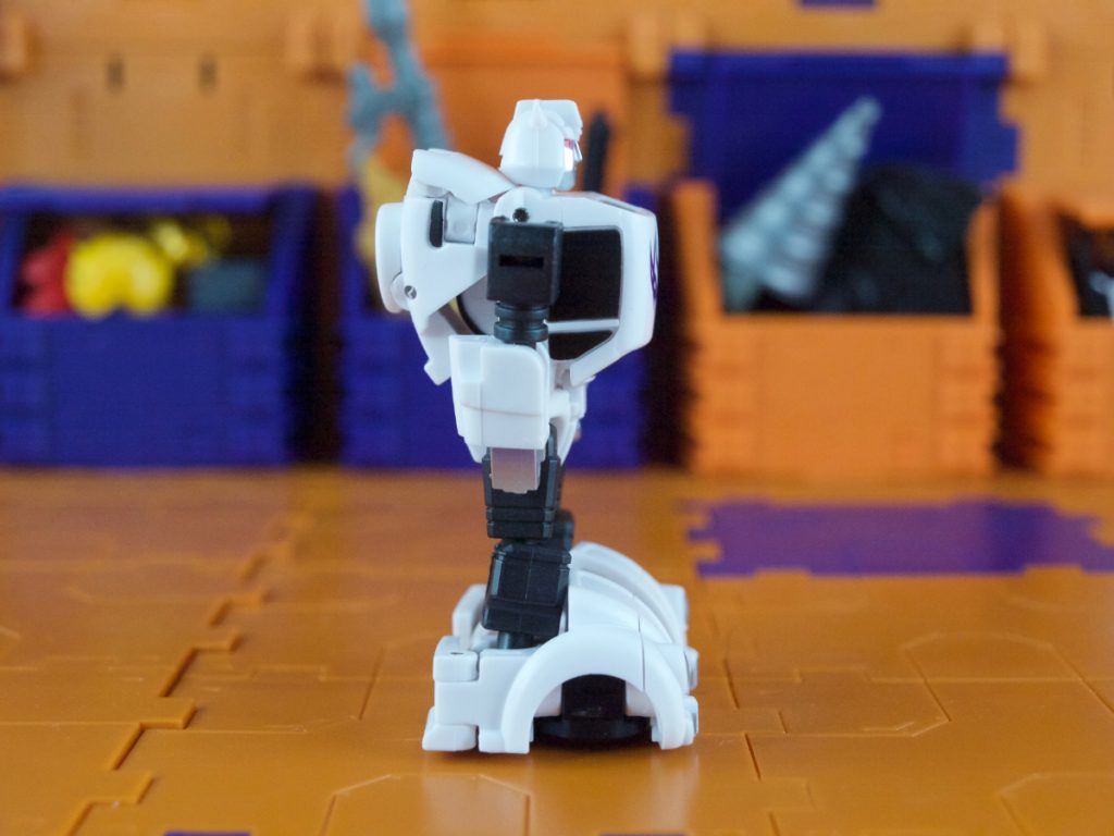 Critter robot mode side